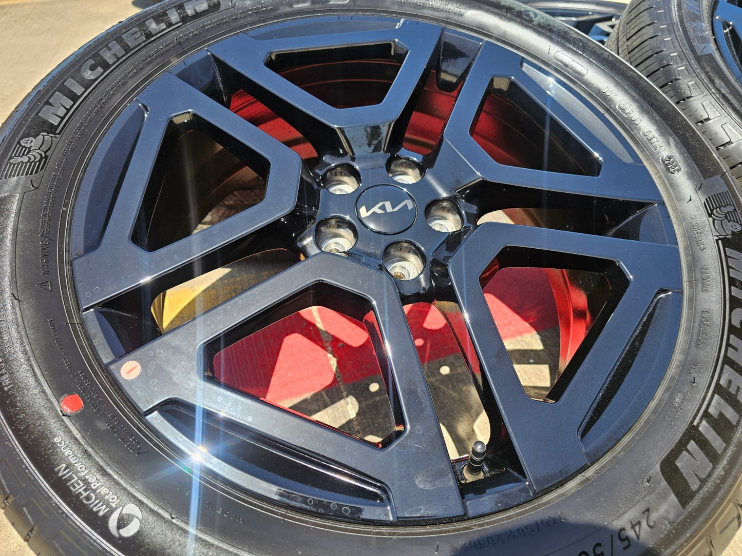 20" Kia Telluride X-PRO OEM 74721 wheels rims Sorento Sedona SET 2026 2027 NEW