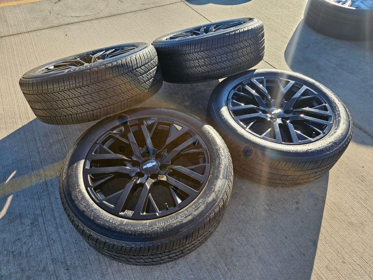 22" GMC Yukon Sierra OEM Chevy Silverado Tahoe 5903 wheels rims 2023 2024 2025