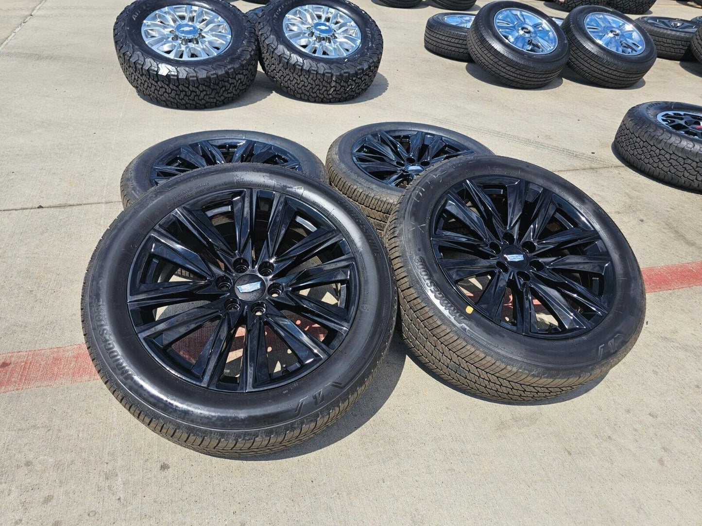 22" Cadillac Escalade OEM wheels rims GMC 95028 2021 2022 2023 2024 2025 NEW