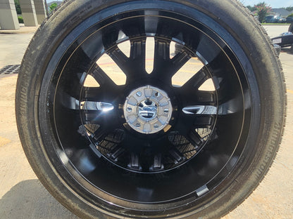 (1) 24" GMC Yukon Sierra DENALI OEM wheel rim tire 2022 2023 2024 2025 2026 2027