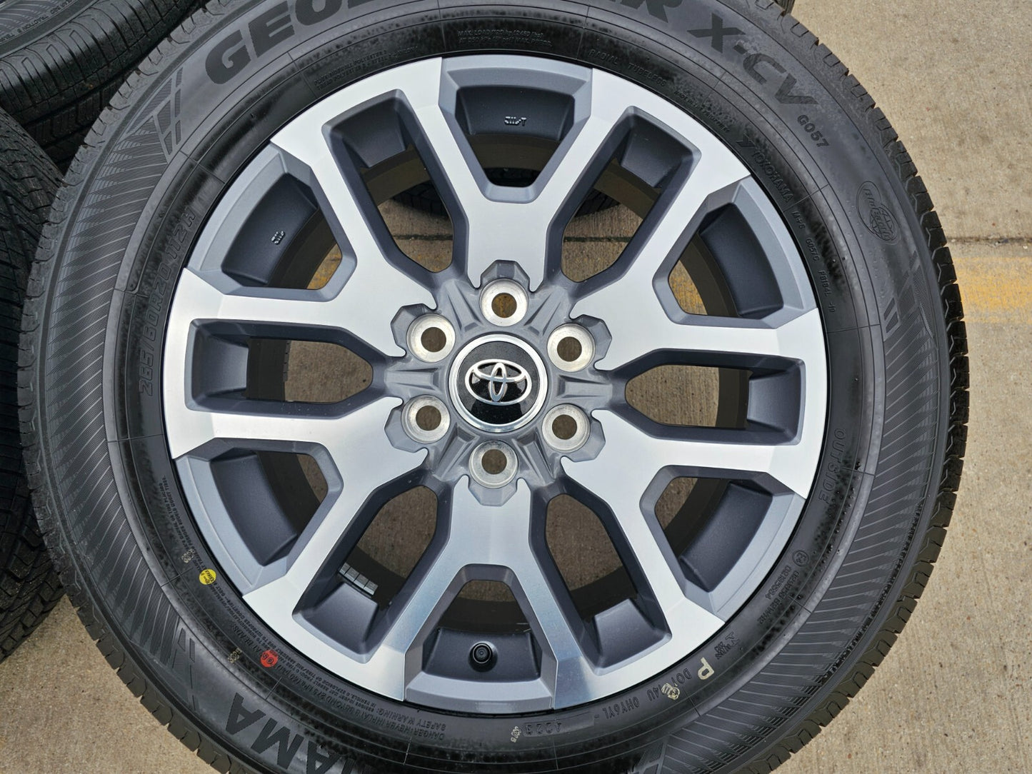20" Toyota Tundra TSS TRD OEM wheels rims 95359 75277 Sequoia 2024 2025 2026 NEW