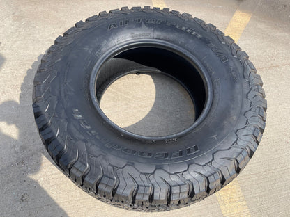 (1) 315/70/17 BFG KO2 A/T tire 315/70R17 LT 10 ply LRC 113S BRAND NEW !!!