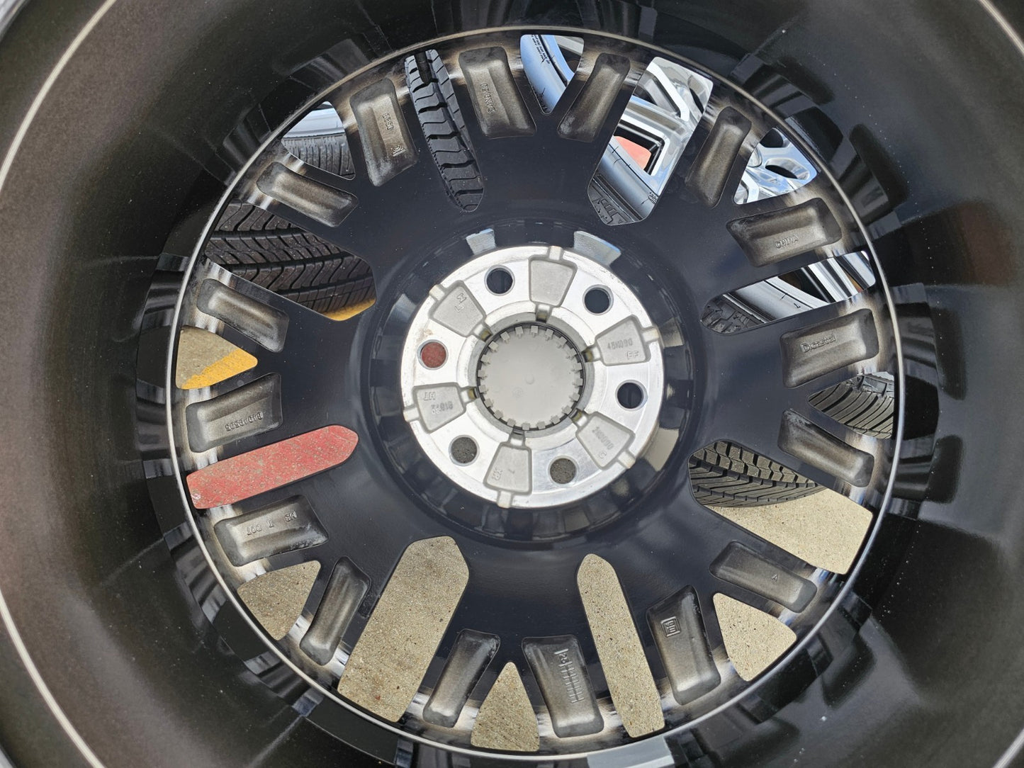 24" GMC Yukon Sierra DENALI OEM wheels rims tires 2023 2024 2025 2026 2027 NEW
