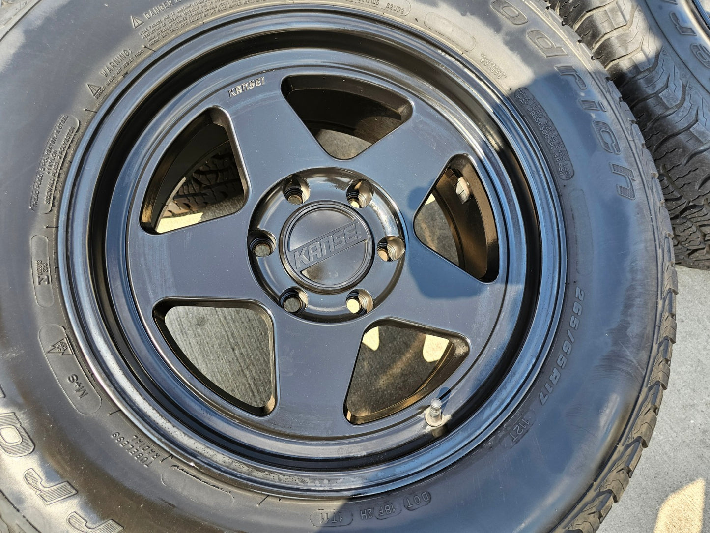 17x8.5 17" Kansei KNP Chevy Silverado RAM Tacoma wheels rims 6x139 6x5.5 BFG