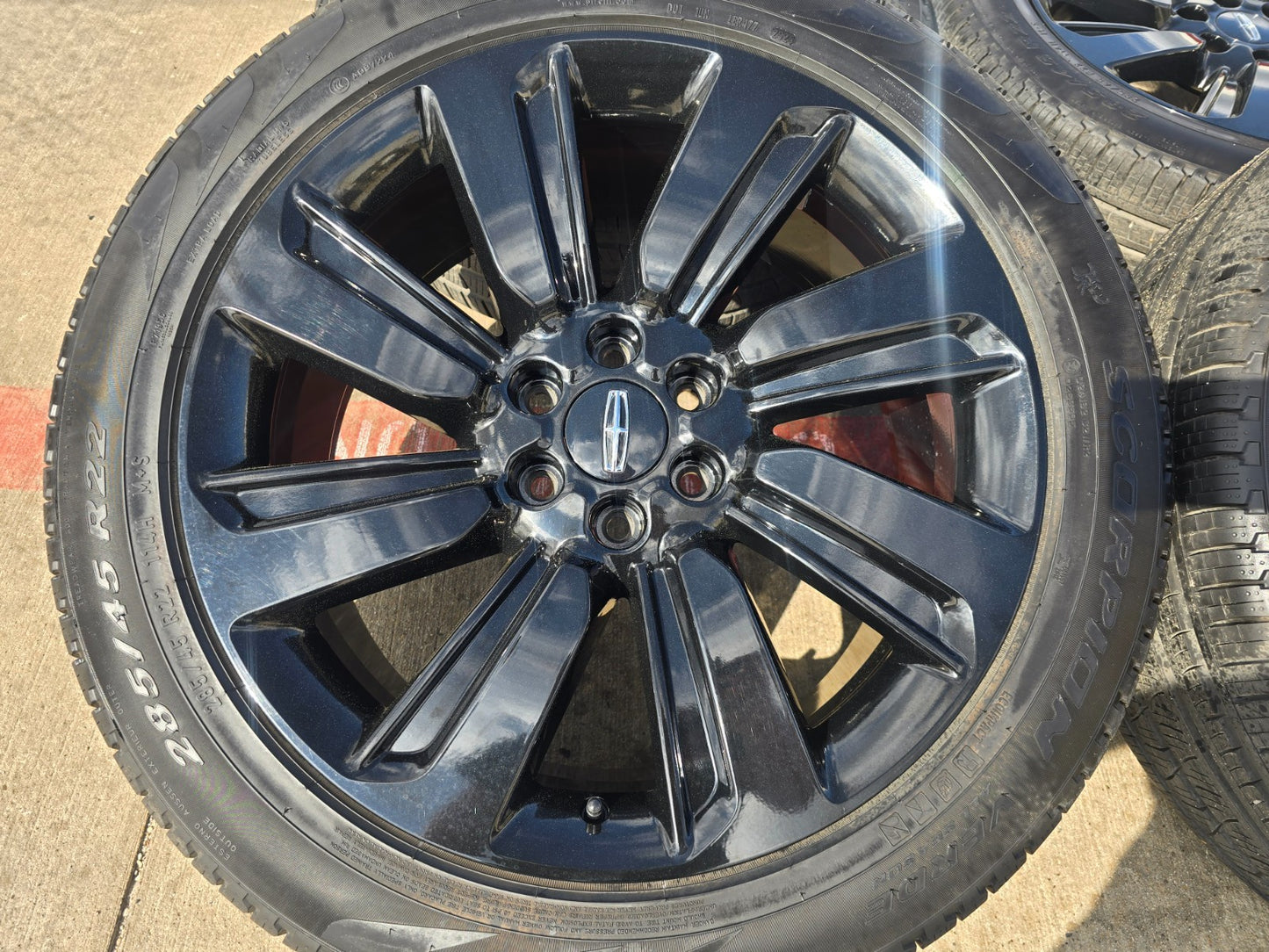 22" Lincoln Navigator OEM rims wheels Black Label 95384 10496 tires PIRELLI NEW