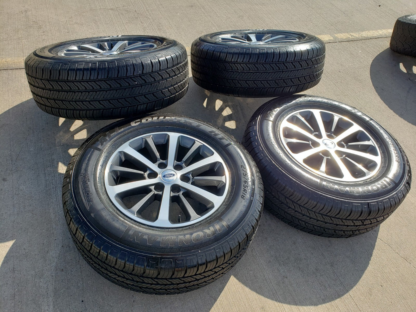 18" Ford F-150 Expedition 10142 OEM rims wheels tires IRONMAN