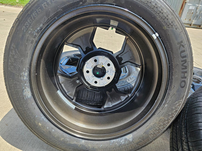 19" Kia Sportage Telluride OEM wheels rims tires Sorento Sedona 2025 2026 NEW