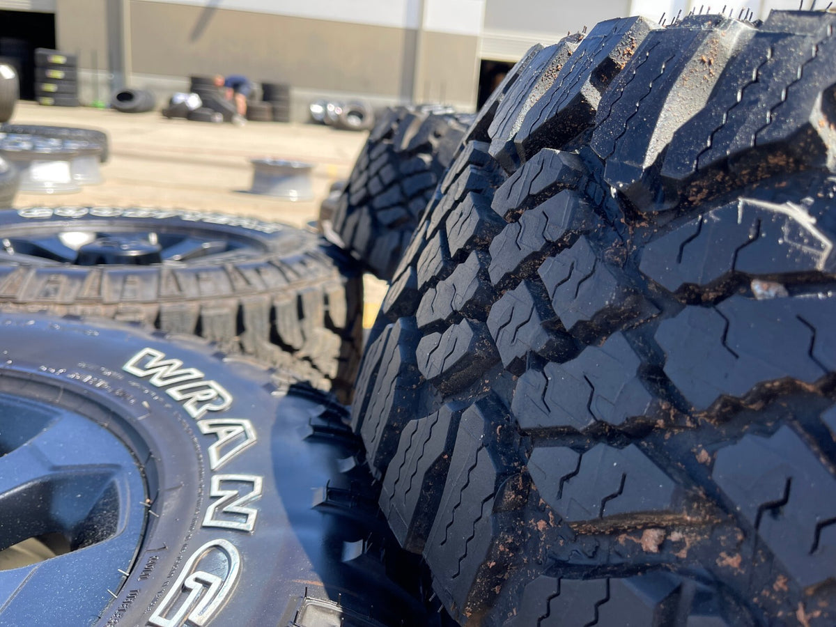 17" Ram 2500 3500 Laramie Power Wagon OEM 2599 wheels rims tires SET NEW