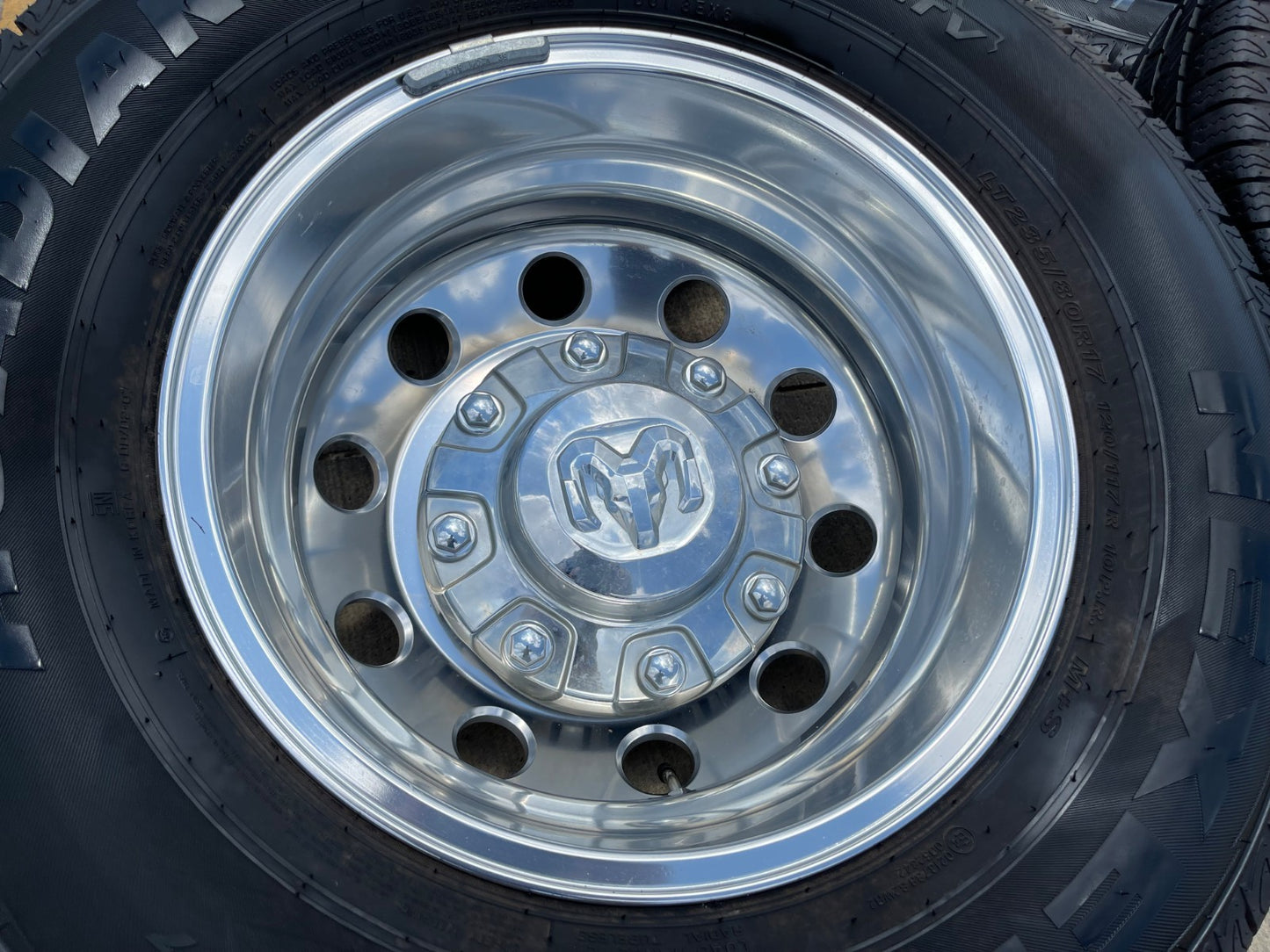 17" Dodge Ram 3500 Dually Laramie 8x200 wheels rims 2701 2702 OEM SET 2024 2025