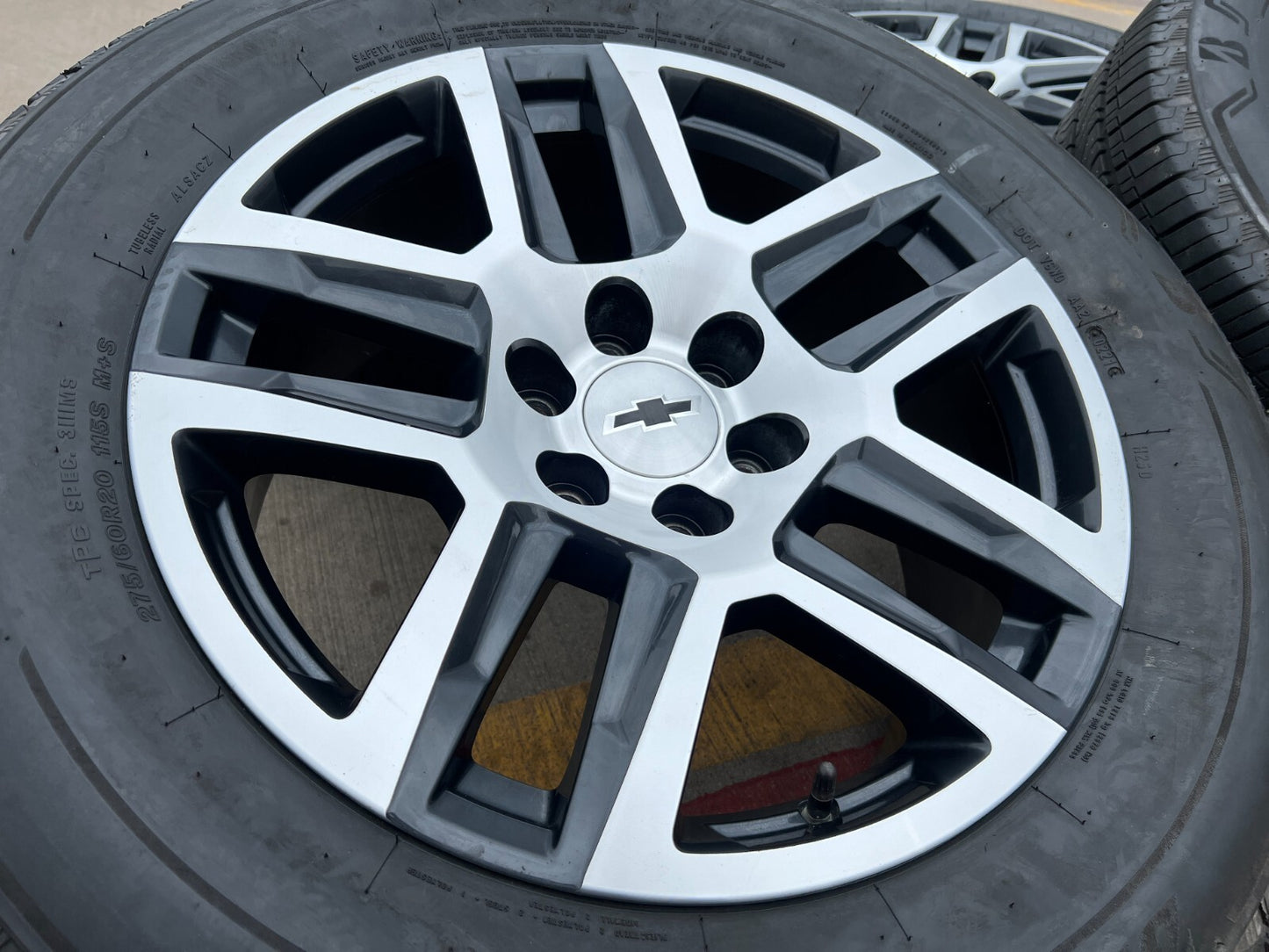 20" Chevy Silverado Tahoe ZR2 GMC OEM 5913 wheels rims tires