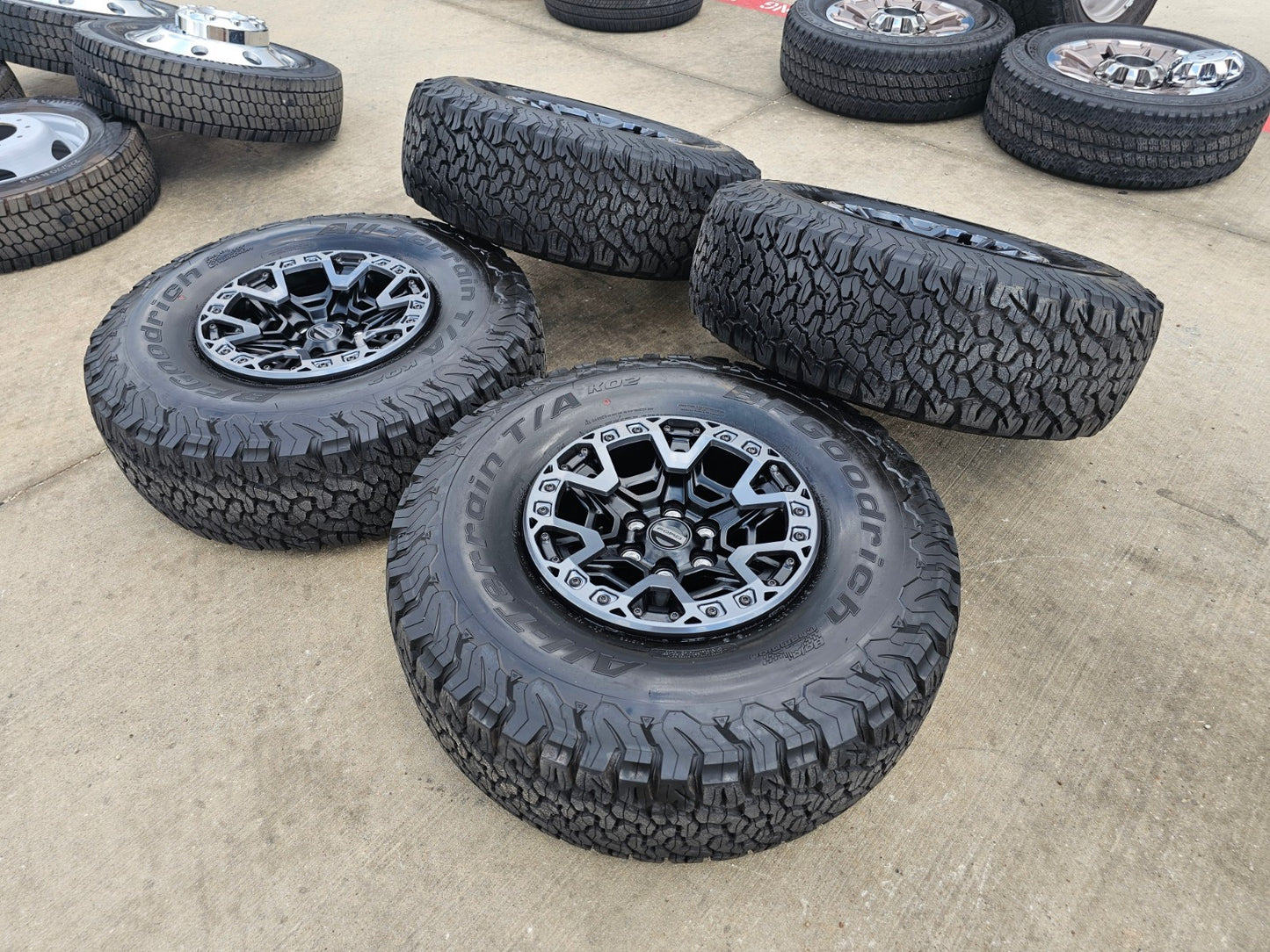 (4) 17" Ford F-150 Raptor R OEM BEADLOCK rims wheels 2024 2025 2026 2027 BFG NEW
