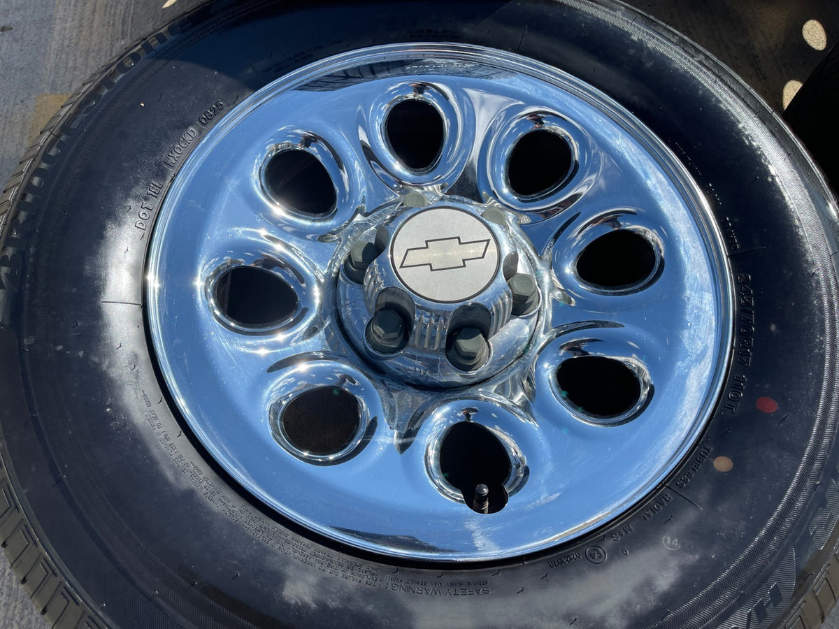 17" Chevy Tahoe Silverado Suburban Z71 OEM 5223 8069 wheels rims SET BRIDGESTONE
