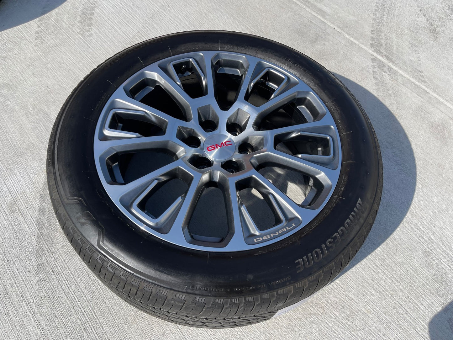 22" GMC Yukon Sierra DENALI wheel rim Tahoe (1) OEM RIM# 87835100 FITS 2005-2027