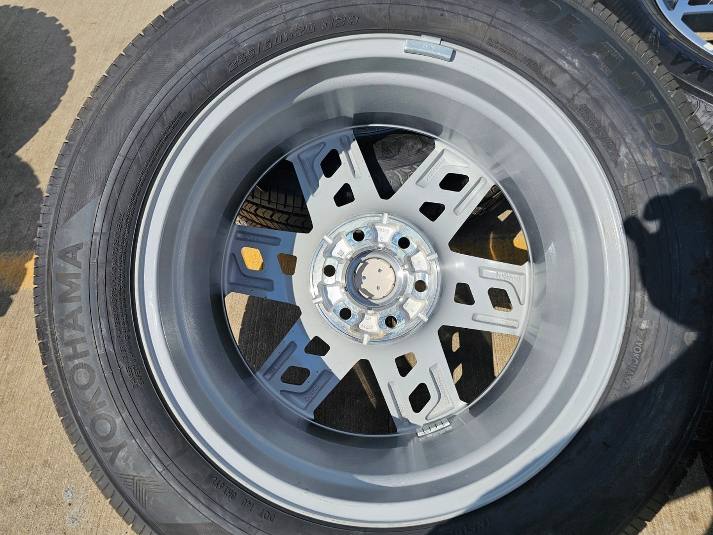 20" Ford F-150 LARIAT Limited OEM 94219 rims wheels Expedition 2026 NEW YOKOHAMA