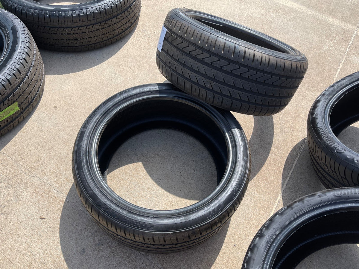 (1) 265/40/20 Lexani LX Twenty LX-20 tire 104Y XL M+S 265/40R20