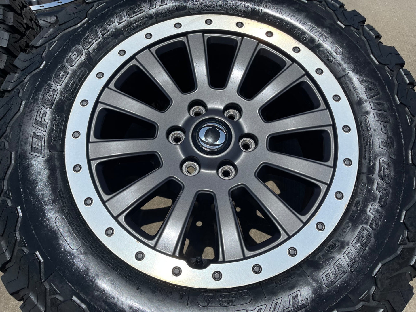 (4) 18" INEOS Grenadier OEM wheels rims Beadlock 2774-1 FITS 2023-2027 NEW BFG