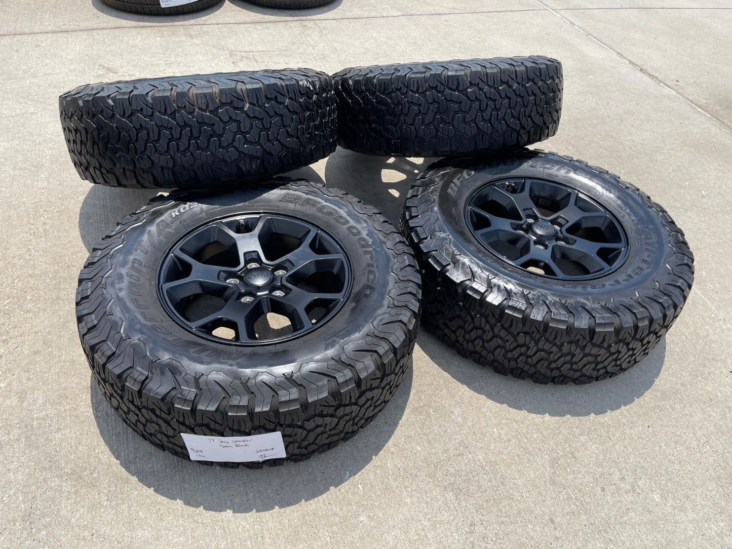 17" Jeep Wrangler Rubicon OEM 9218 Black wheels rims Gladiator BFG