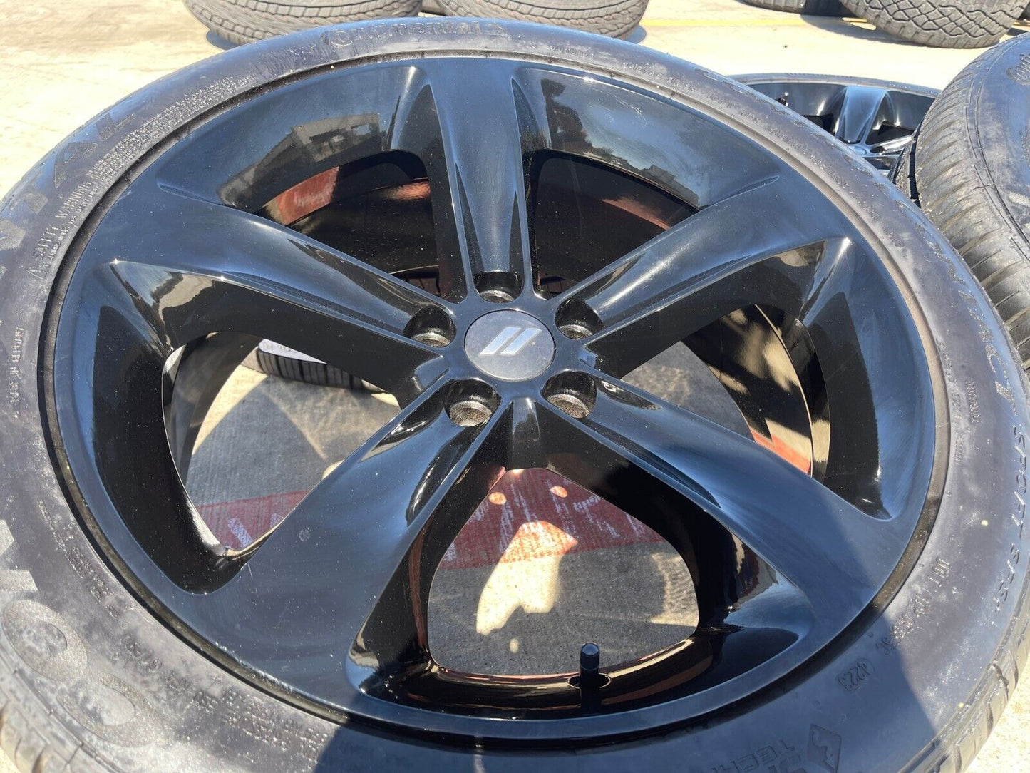 20" Dodge Charger Challenger Chrysler 300 OEM 2508 2529 wheels rims tires