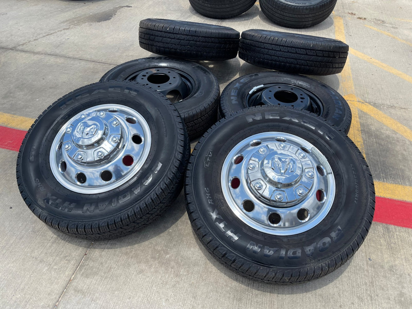 17" Dodge Ram 3500 Dually Laramie 8x200 wheels rims 2701 2702 OEM SET 2024 2025