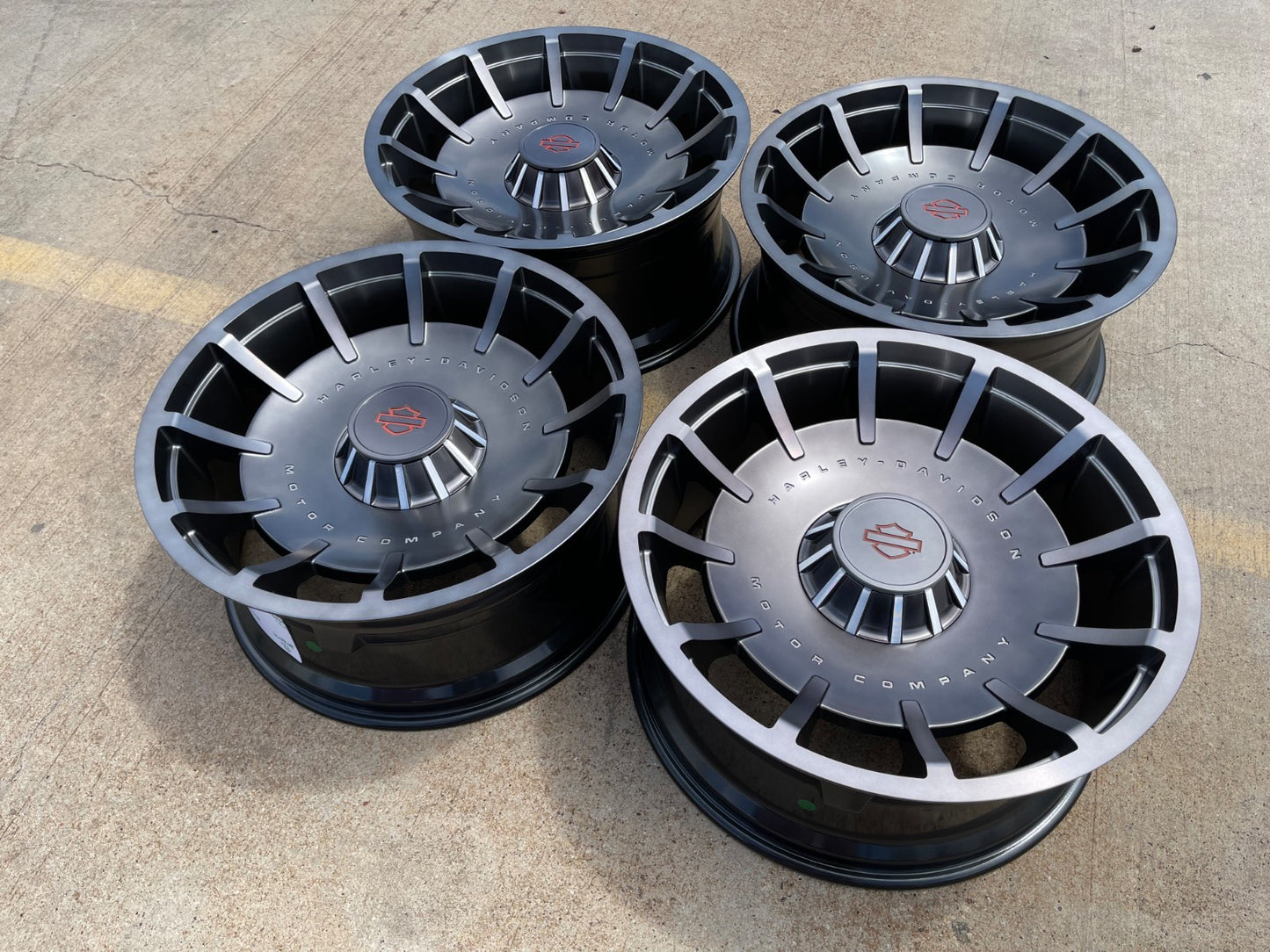 22" 22x10 Chevy Silverado Tahoe Suburban HARLEY DAVIDSON OEM wheels rims