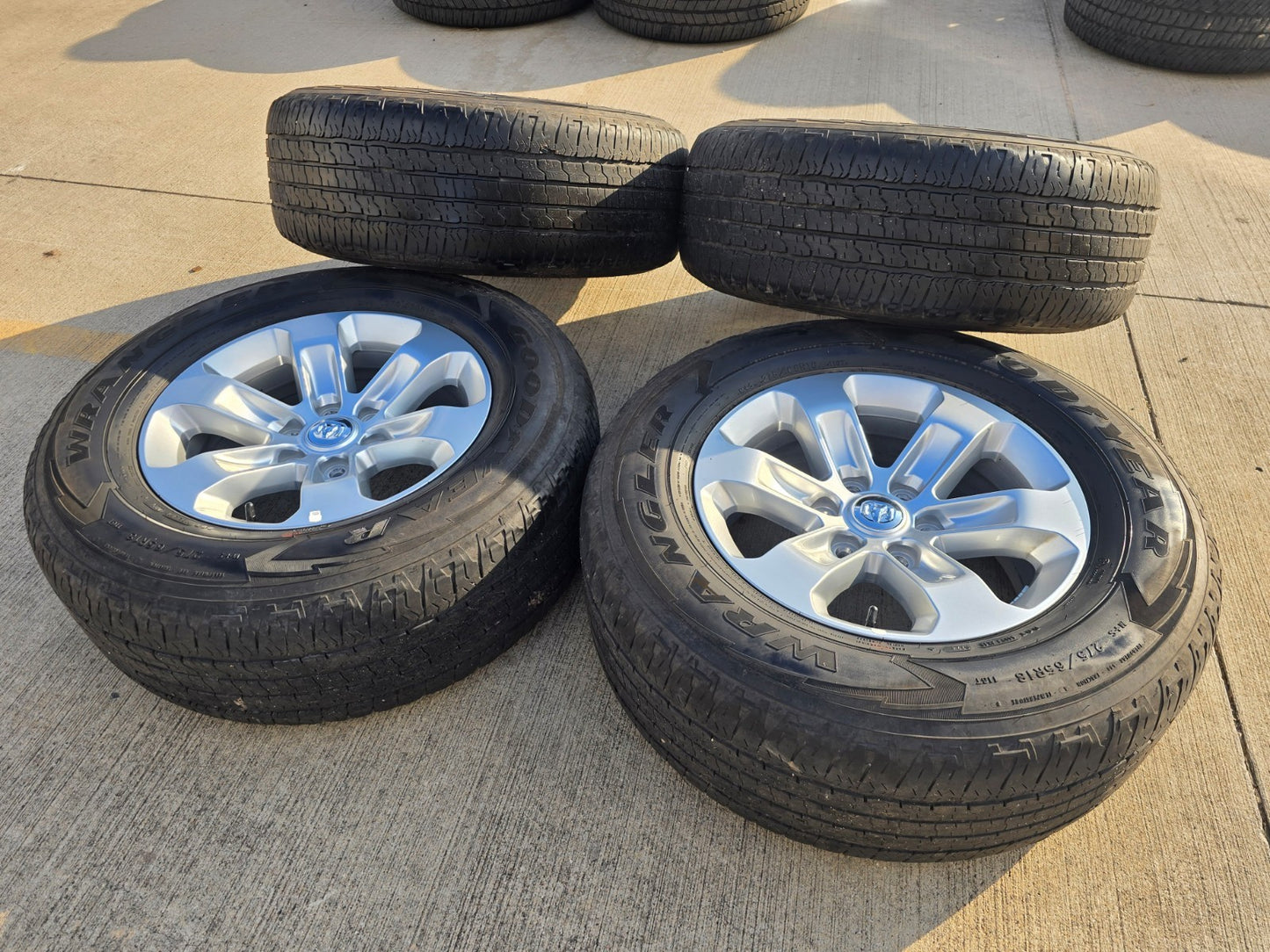 18" Dodge Ram 1500 OEM wheels rims 2672 tires GOODYEAR