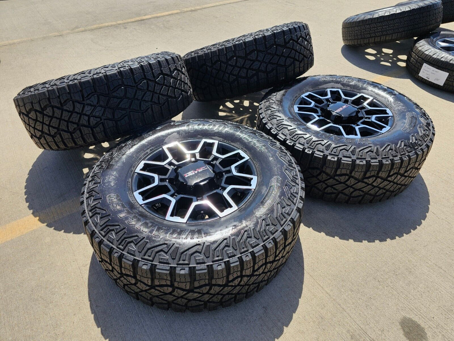 18" GMC Sierra AT4X Chevy Trail Boss 2500 OEM wheels rims tires 2024 2025 NEW
