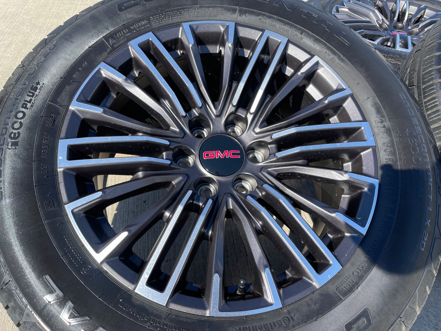 20" GMC Sierra Yukon Chevy Silverado OEM wheels rims 2024 2025 2026 CONTINENTAL