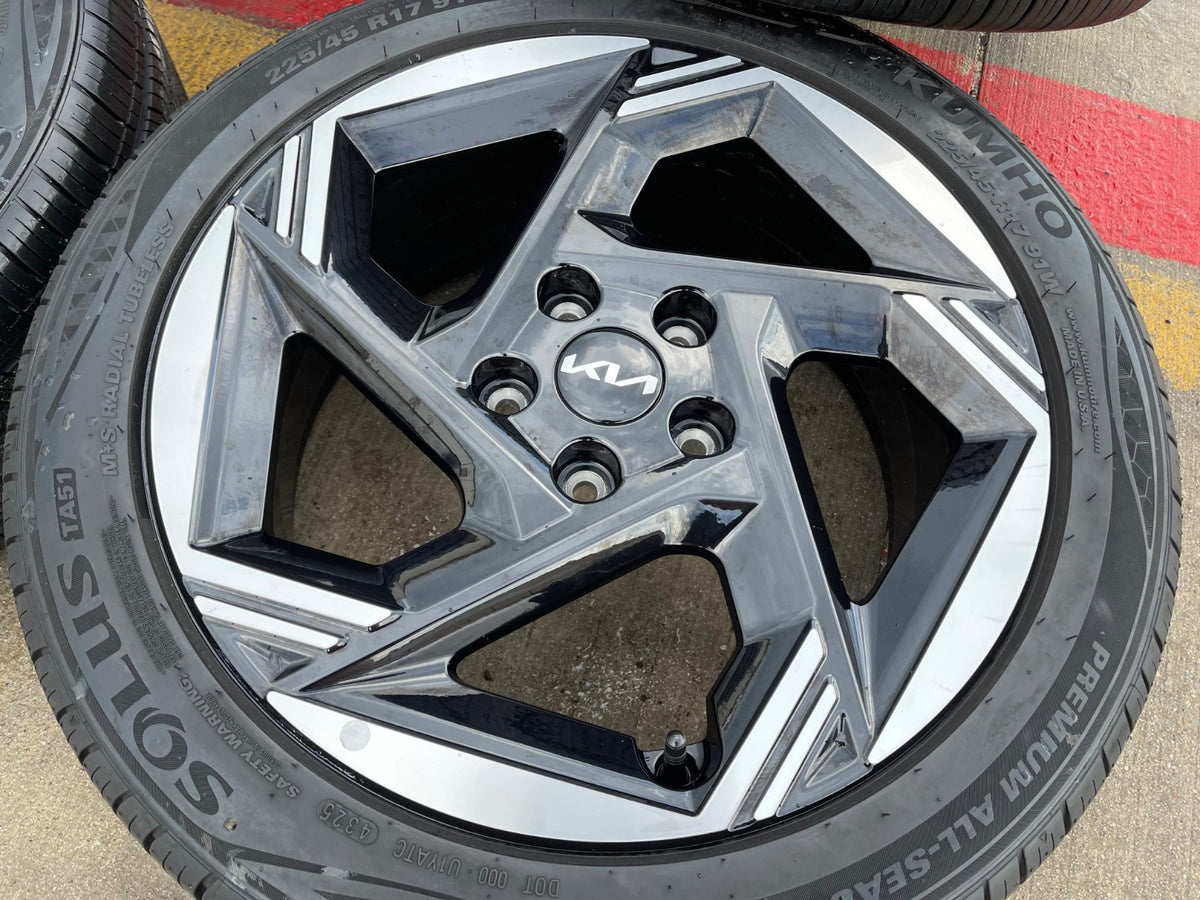 17" Kia K4 K5 Soul Seltos OEM 94117 wheels rims Sonata Stinger Forte SET