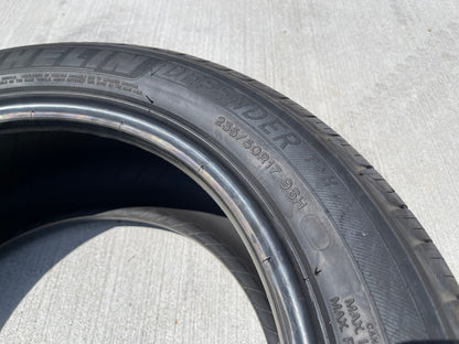 (1) 235/50/17 Michelin Defender T+H tire 235/50R17 96H XL M+S