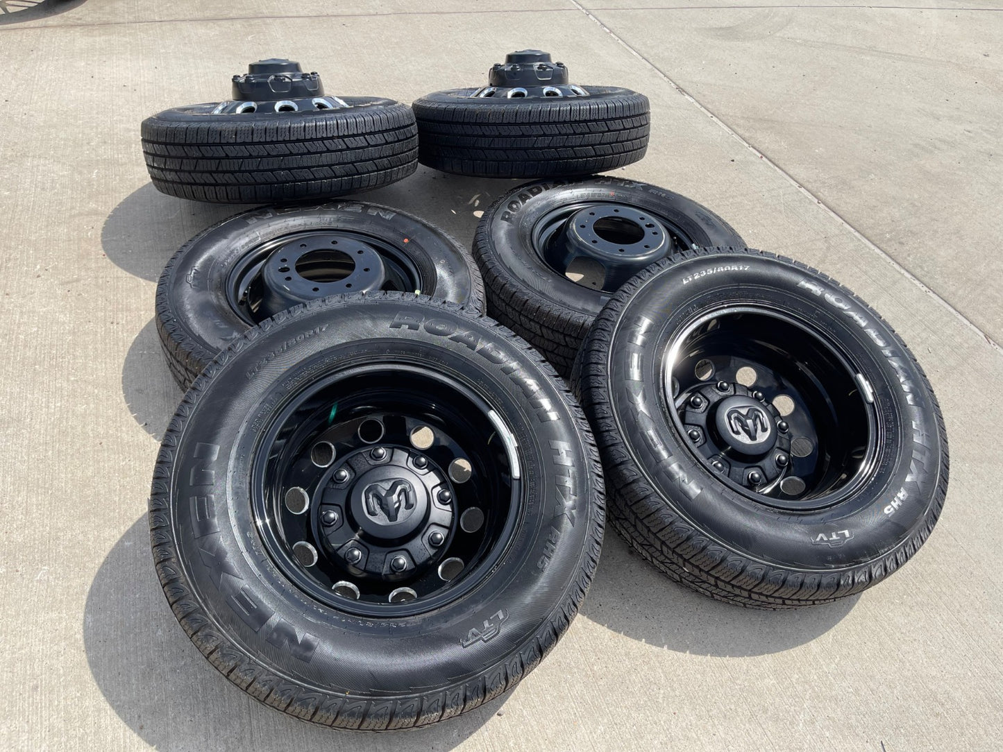 17" Dodge Ram 3500 Dually Laramie wheels rims 2706 2707 OEM black 2025 2026 NEW