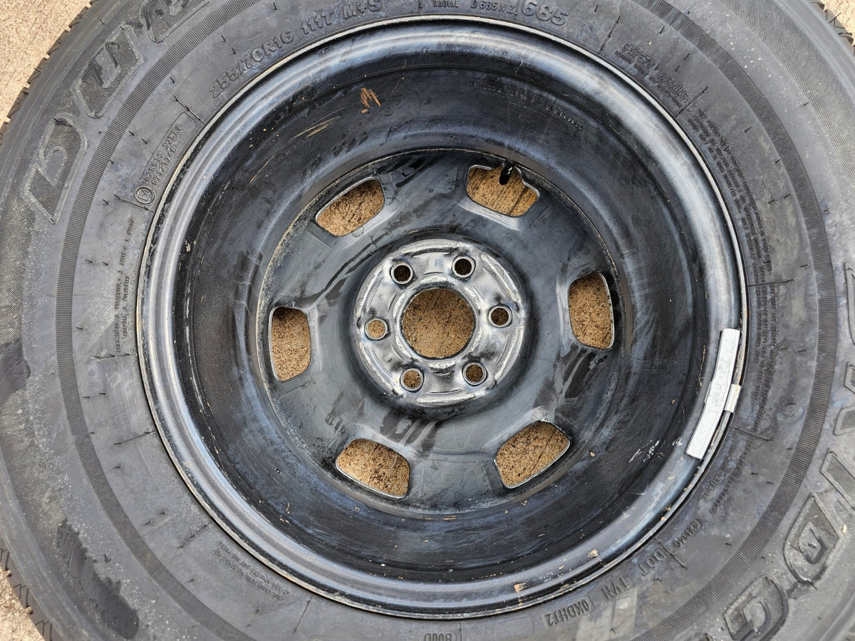 16" Chevy Colorado Z71 GMC Canyon OEM 8109 wheel rim tire spare