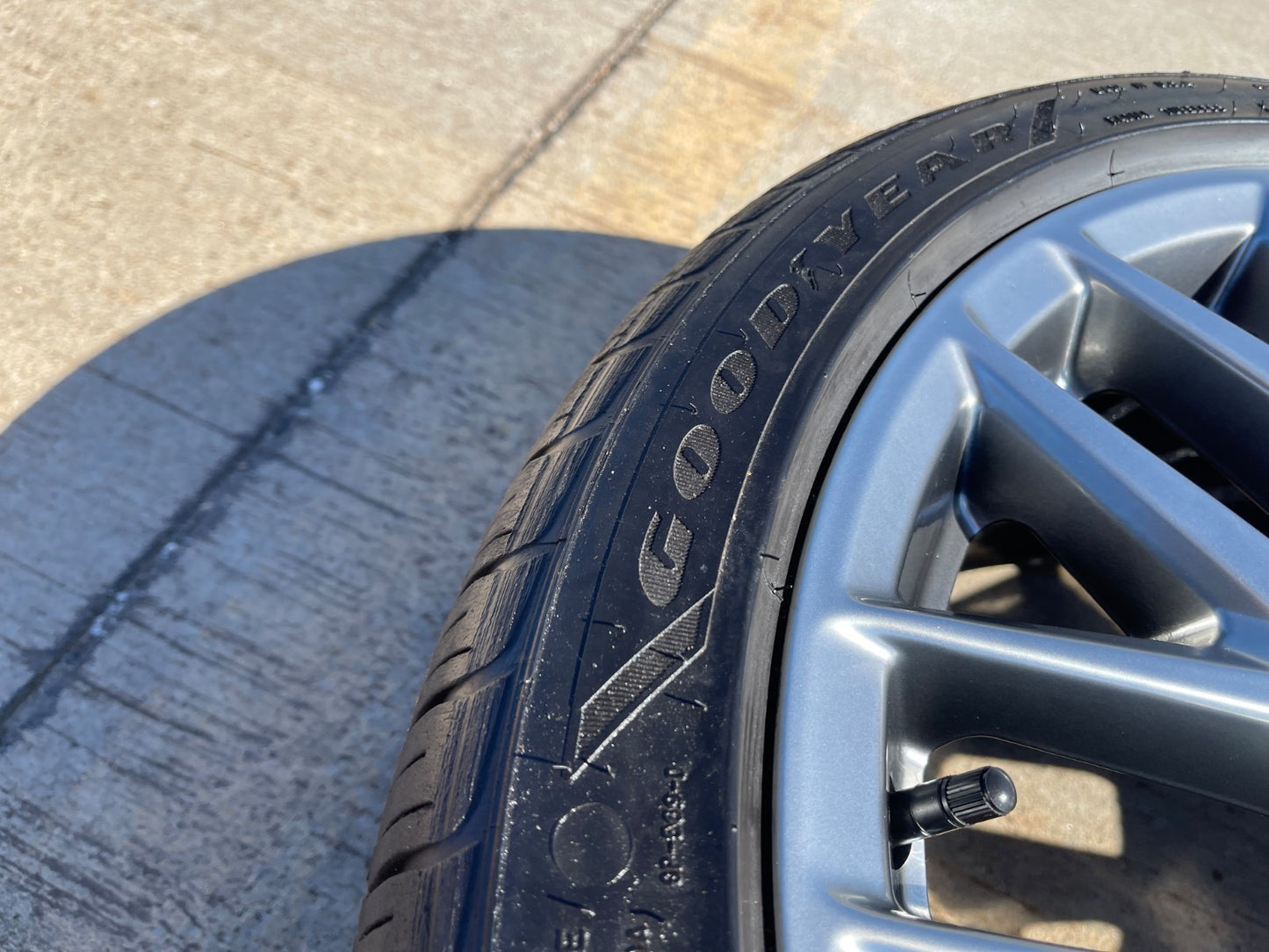 20" Ford Mustang GT OEM 10609 wheel rim tire 2020 2021 2022 2023 2024 2025