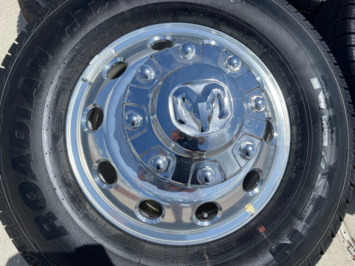 17" Dodge Ram 3500 Dually Laramie 8x200 wheels rims 2701 2702 OEM SET 2026 NEW
