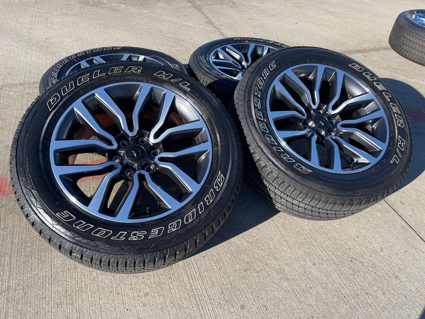 20" Dodge Ram 1500 OEM Laramie Long Horn wheels rims tires 2024 2025 NEW