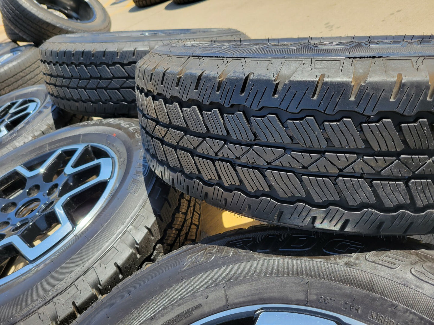 18" Ford Bronco wheels rims black 95213 Ranger tires tires BRIDGESTONE A/T