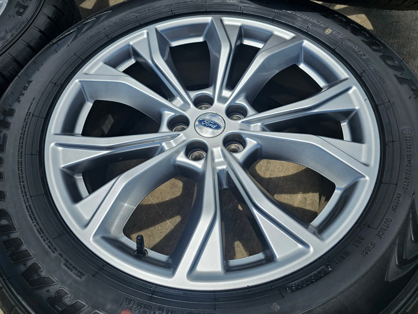 20" Ford Explorer Limited OEM rims wheels 10268 Lincoln Aviator DUNLOP NEW