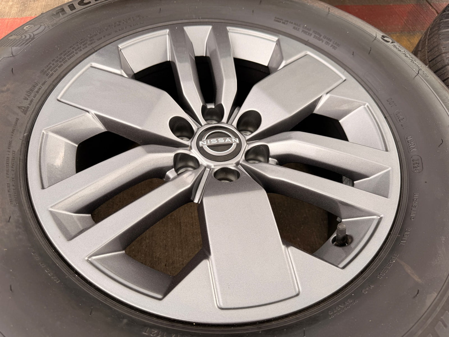 17" Nissan Frontier OEM PRO-4X wheels rims MICHELIN NEW SET 2024 2025 2026 2027