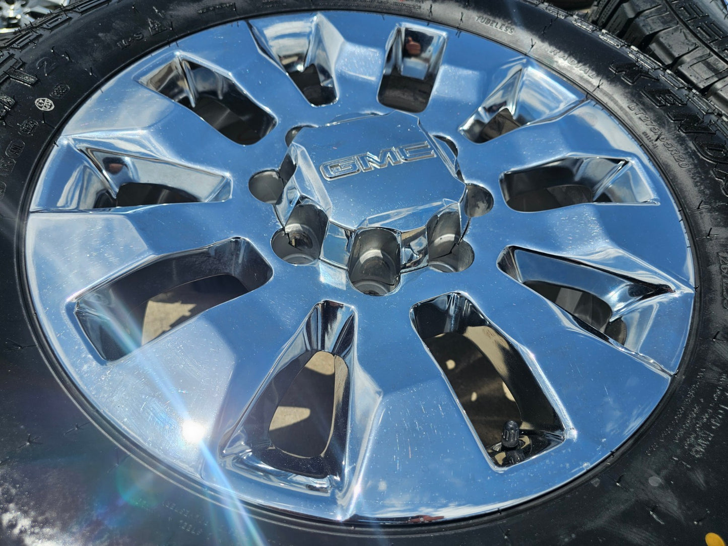 20" GMC Sierra DENALI Chevy Silverado 2500 3500 OEM 5960 5947 wheels rims SET