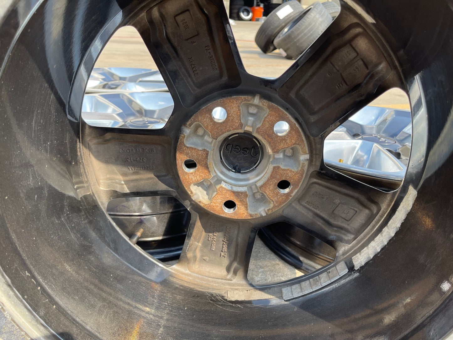 18" Jeep Wrangler Altitude OEM 9255 9221 wheels rims