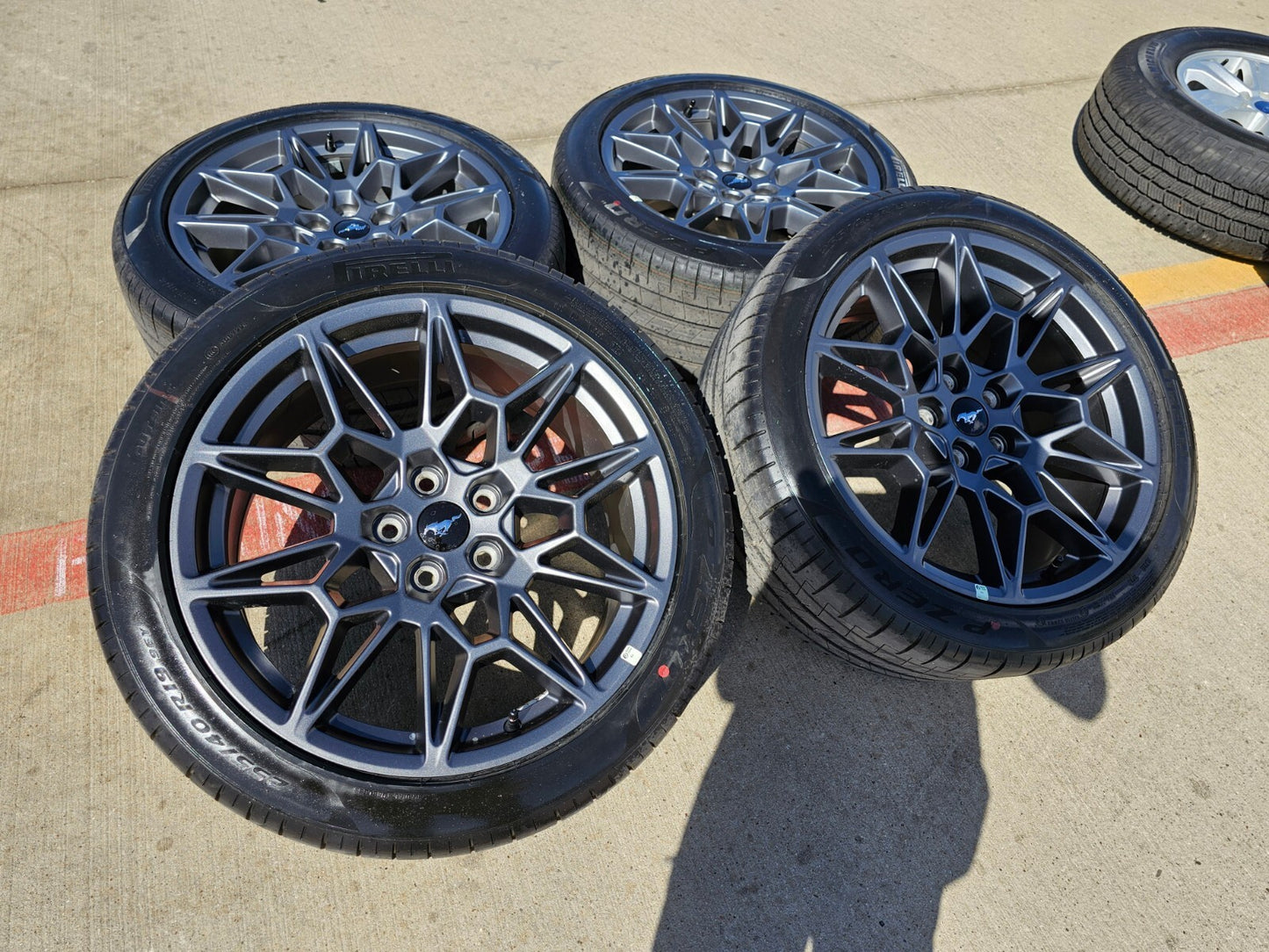 19" Ford Mustang GT Track Pack OEM 10600 10603 wheels rims 2025 2026 TPMS NEW