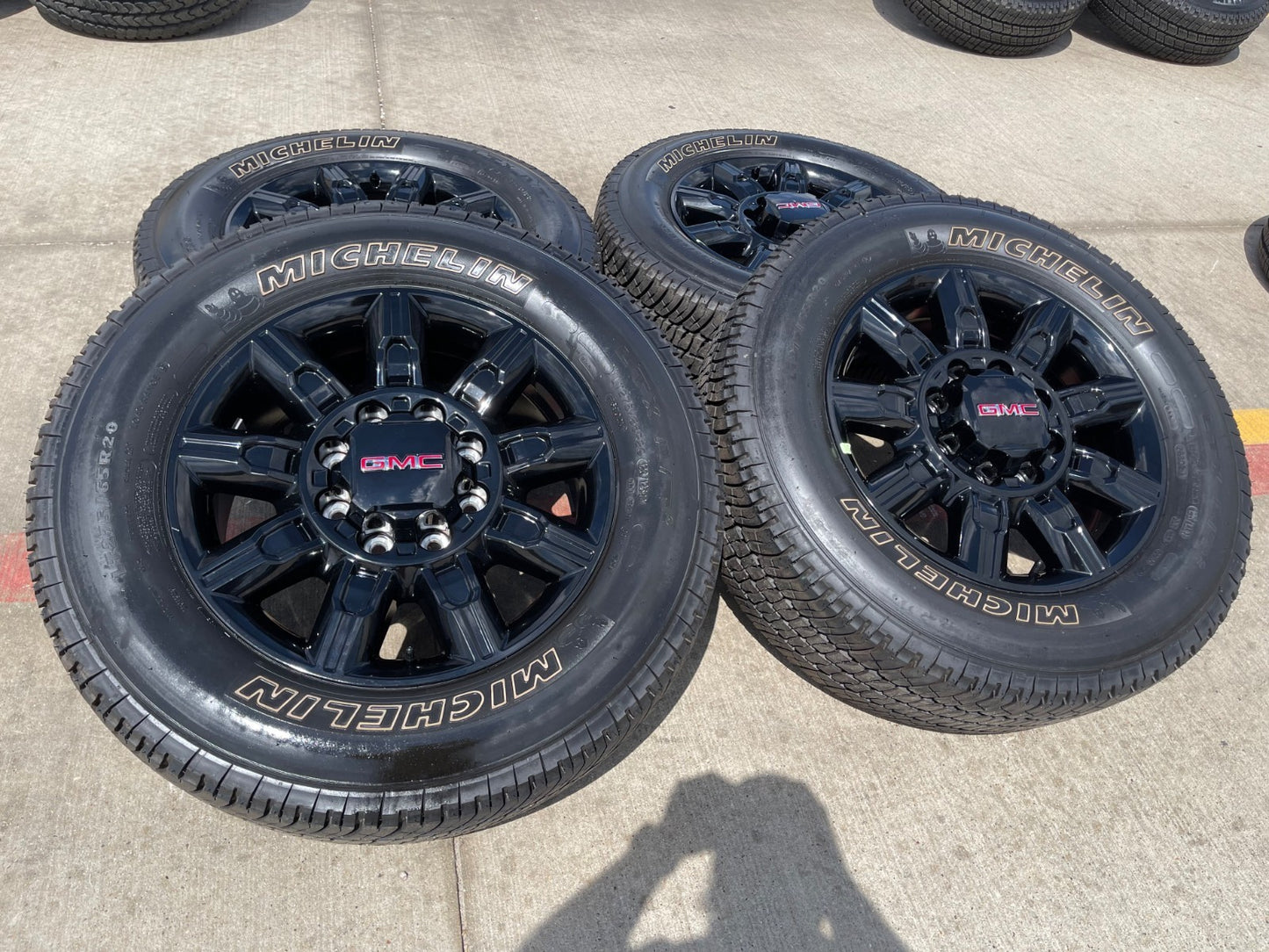 20" GMC Sierra AT4X 2500 3500 OEM 14137 5963 wheels rims Silverado NEW MICHELIN