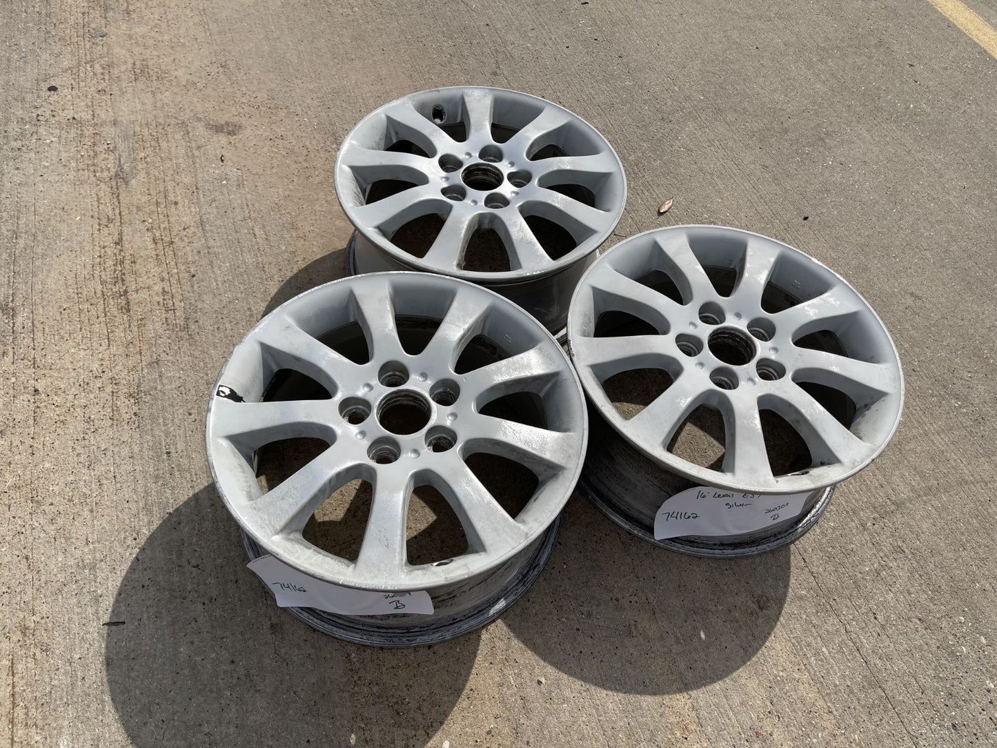 16" Lexus ES300 ES350 OEM wheel rim 74162 Camry Avalon Spare