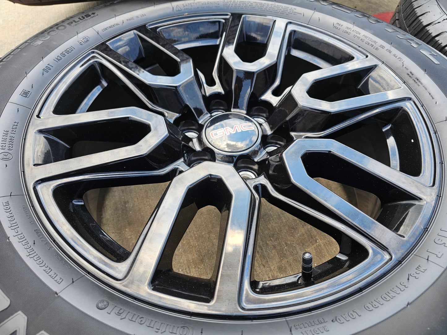 20" GMC Sierra Yukon AT4X Silverado OEM 5914 wheels rims SET CONTINENTAL