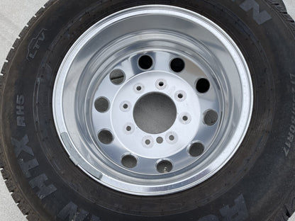 (1) 17" Dodge Ram 3500 Dually Laramie 8x200 REAR wheel rim 2702 OEM tire NEXEN