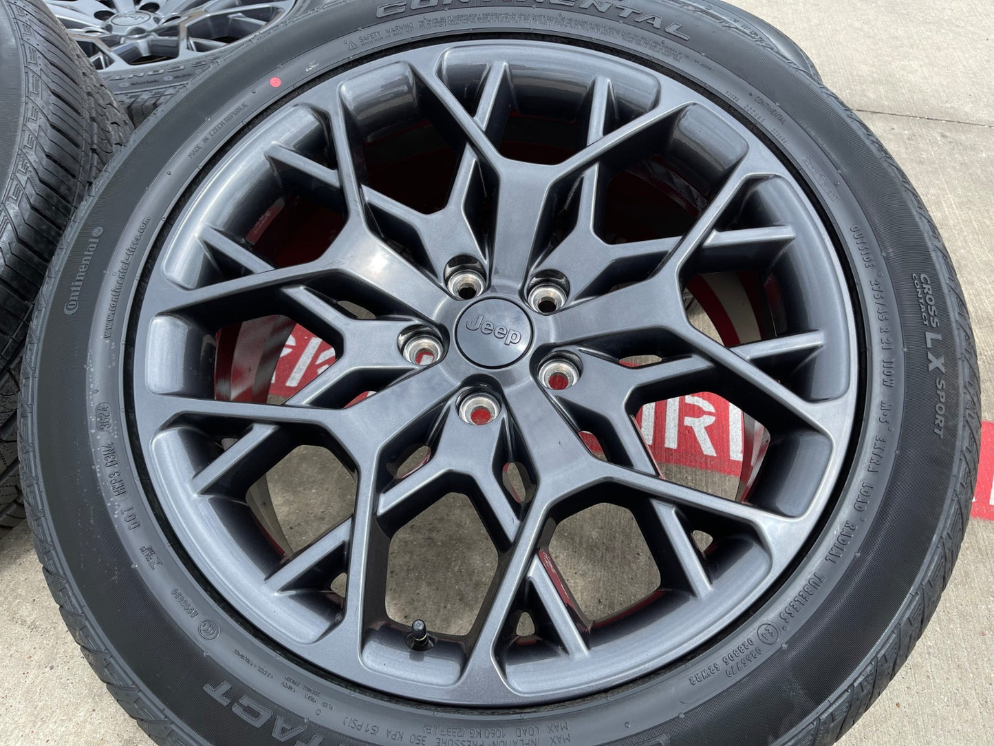 21" Jeep Grand Cherokee L OEM wheels rims 9291 Durango tires SET CONTINENTAL