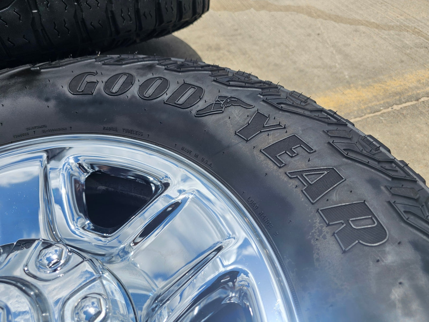 18" Dodge Ram 2500 3500 STEEL chrome OEM 2473 wheels rims GOODYEAR 35"