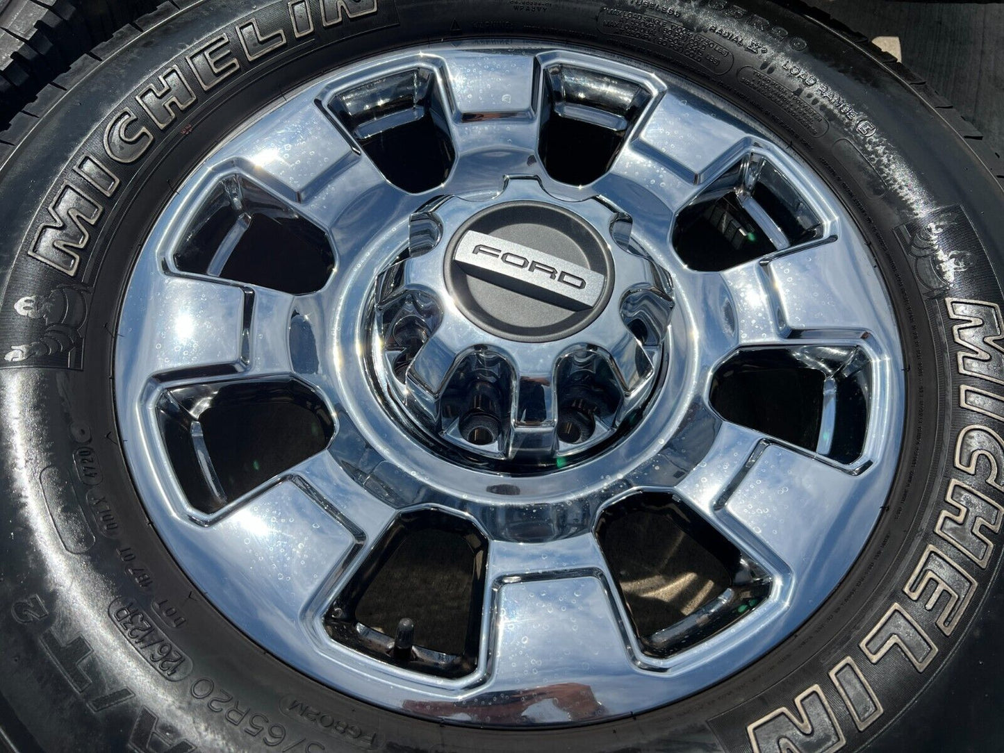 20" Ford F-250 F-350 OEM chrome Lariat wheels rims 10295 MICHELIN 2023 2024