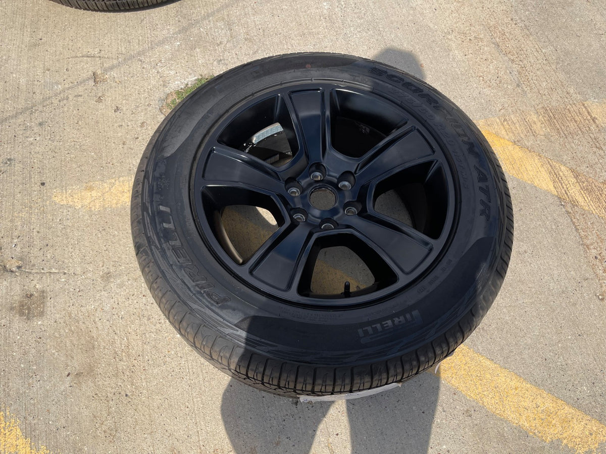 20" Dodge Ram 1500 OEM LIMITED Black 2676 2723 wheel rim PIRELLI A/TR single