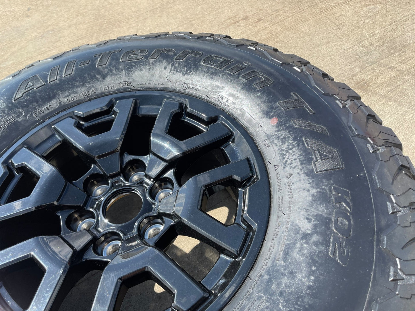 17" Ford F-150 Raptor Bronco OEM 10461 rim wheel spare 2024 2025 2026 BFG 37"