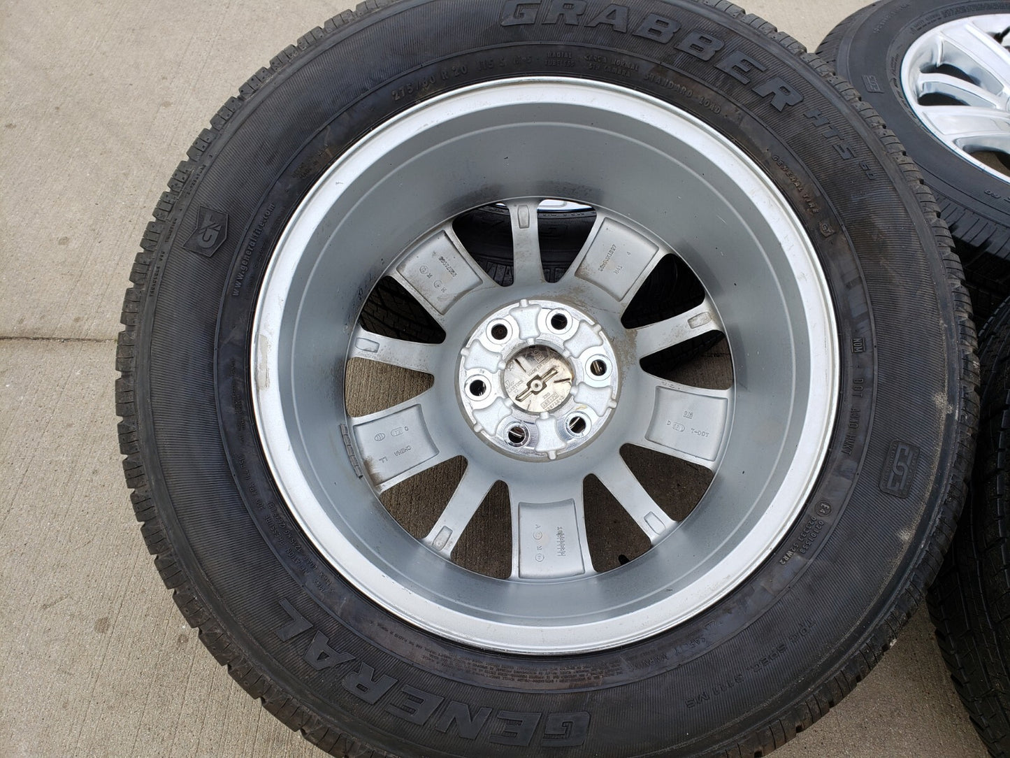 20" Chevy Silverado Tahoe OEM wheels rims 5653 CHROME tires